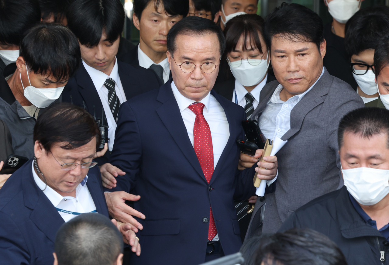 Ex-Seoul police chief acquitted of negligence in Itaewon crowd