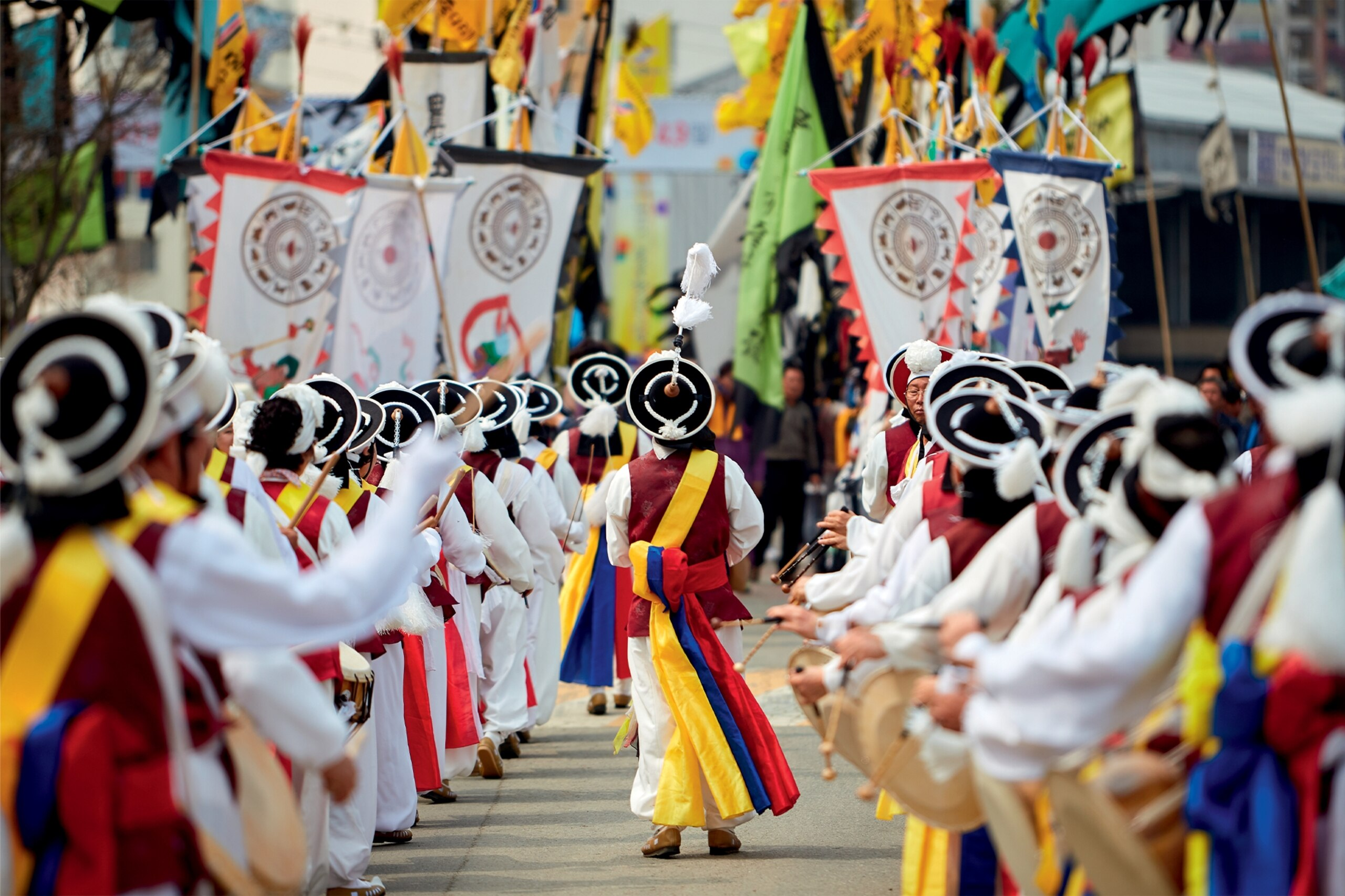 How to experience traditional South Korean culture