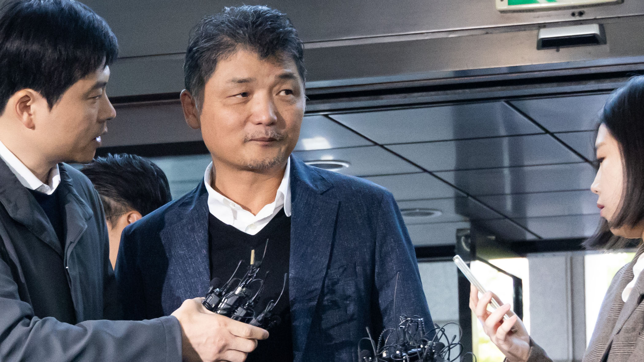 Kakao founder Kim Beom-su arrested for alleged stock manipulation