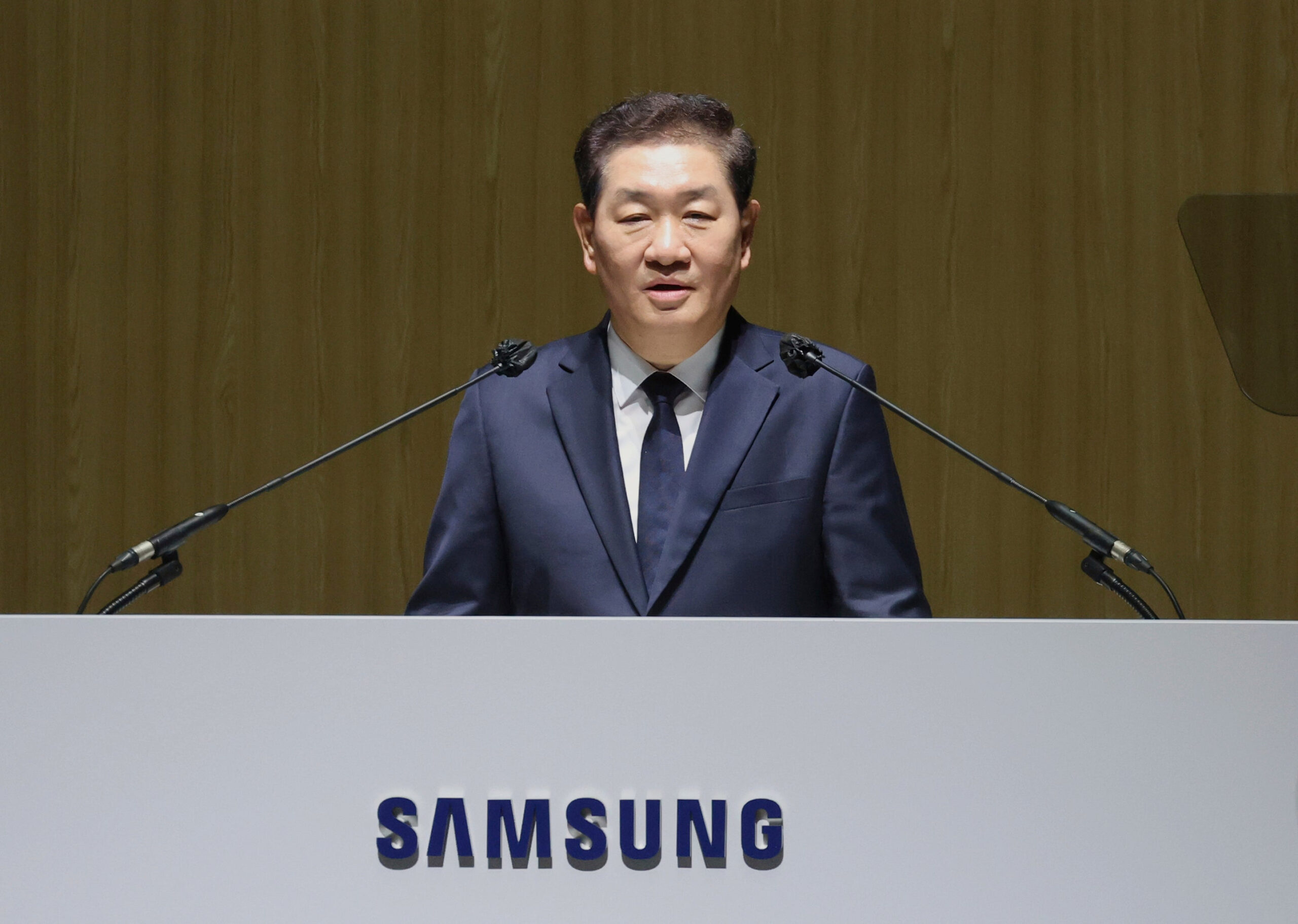 Samsung Electronics co-CEO Han Jong Hee dies of heart attack  The