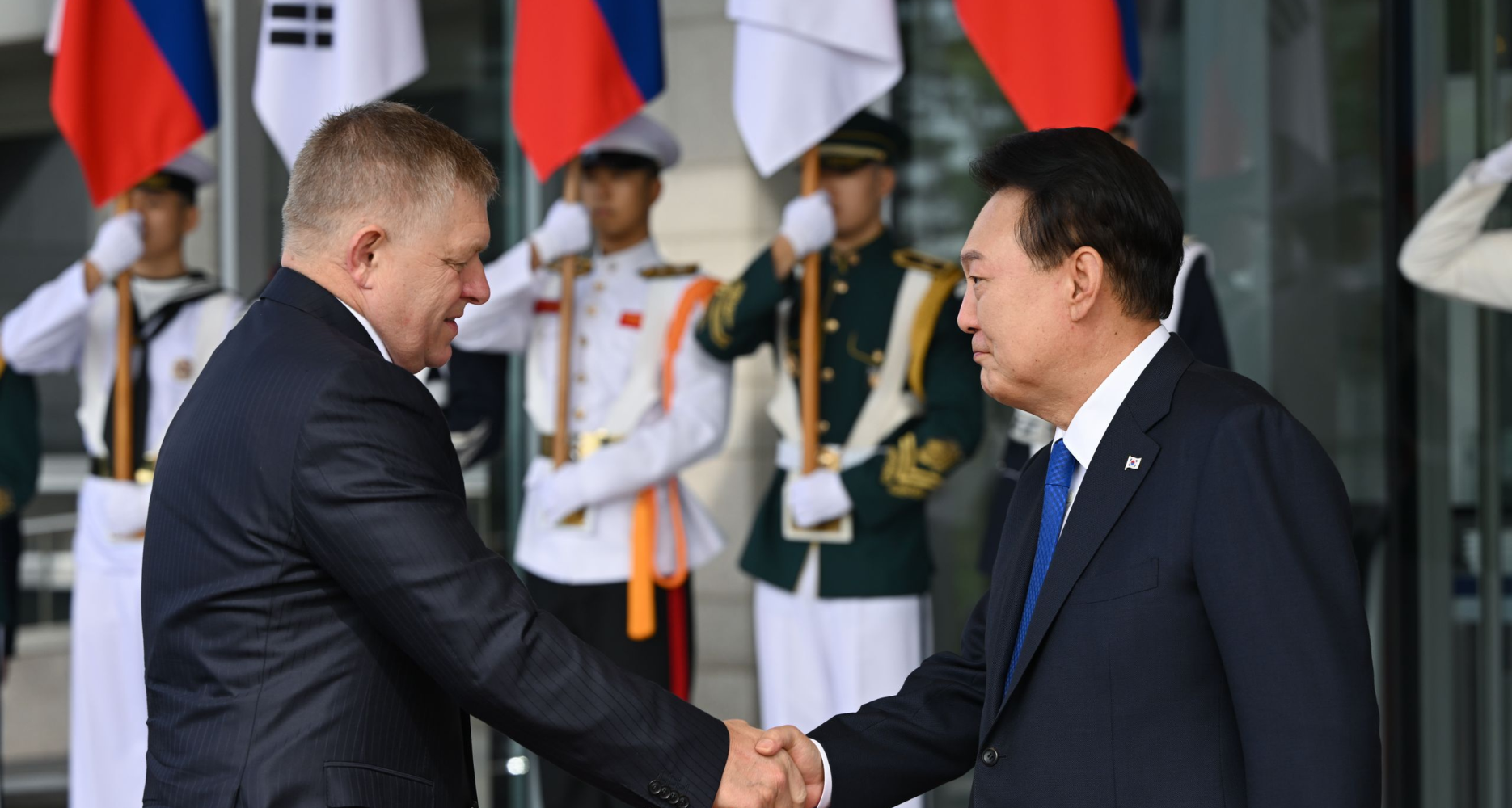 South Korea and Slovakia sign strategic partnership with nuclear