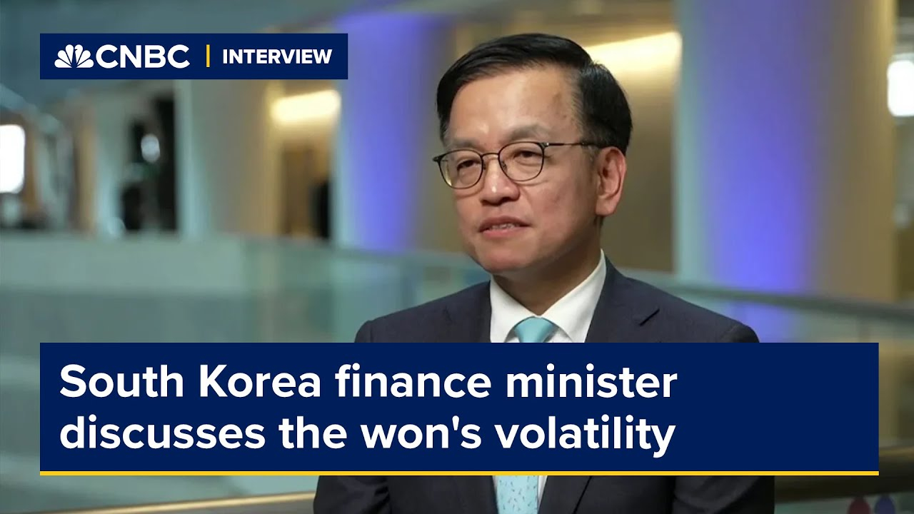 South Korea finance minister discusses the won