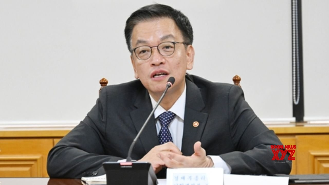 South Korea: Finance minister silent on martial law probe amid