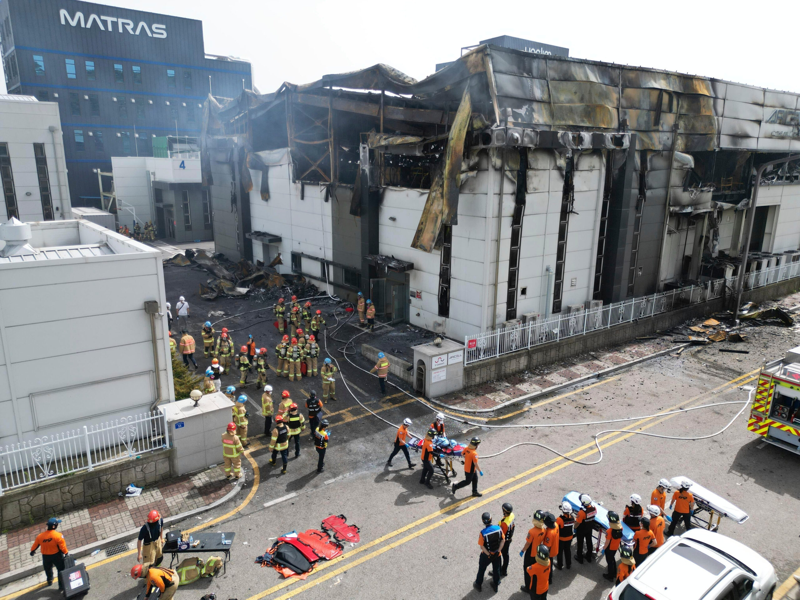 South Korea fire: Explosion at lithium battery factory kills at