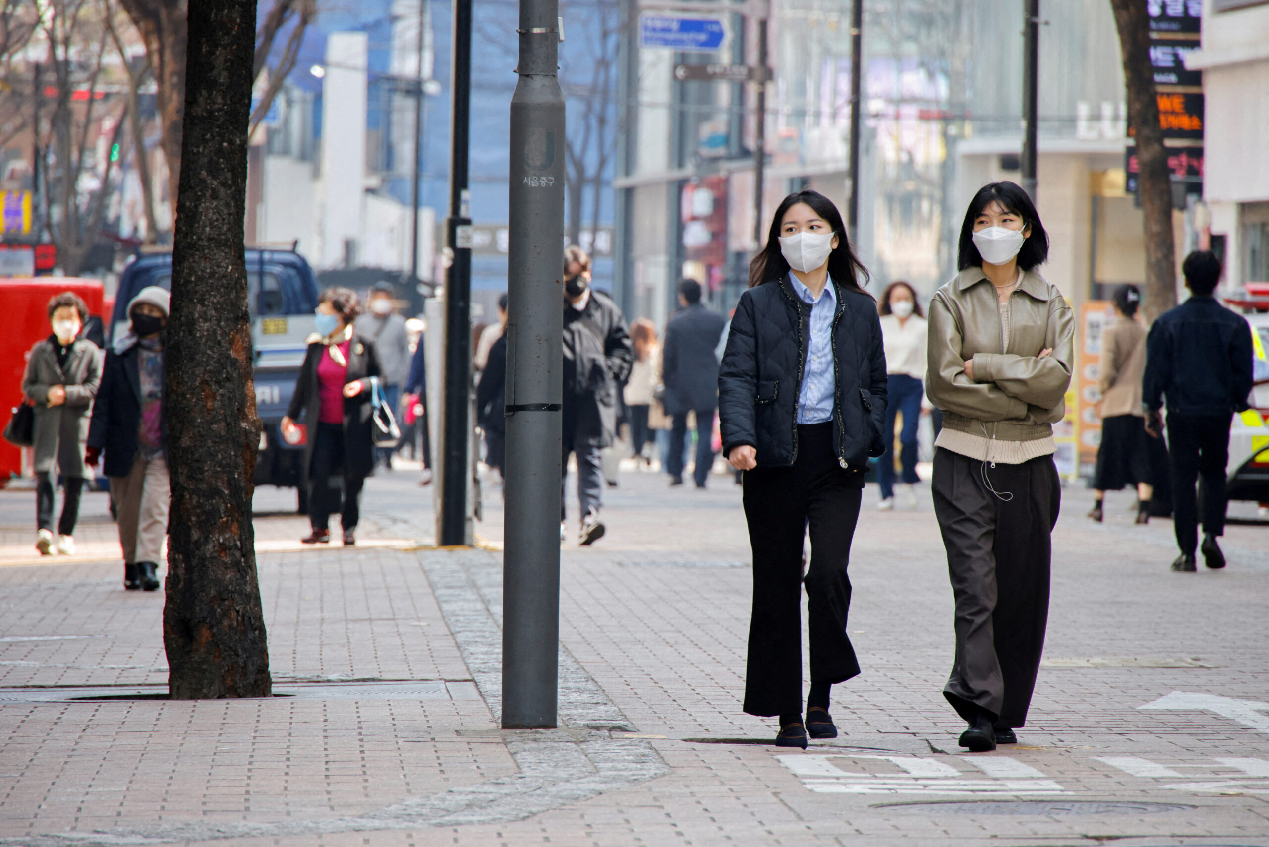 South Korea to lift most COVID curbs next week as Omicron wanes