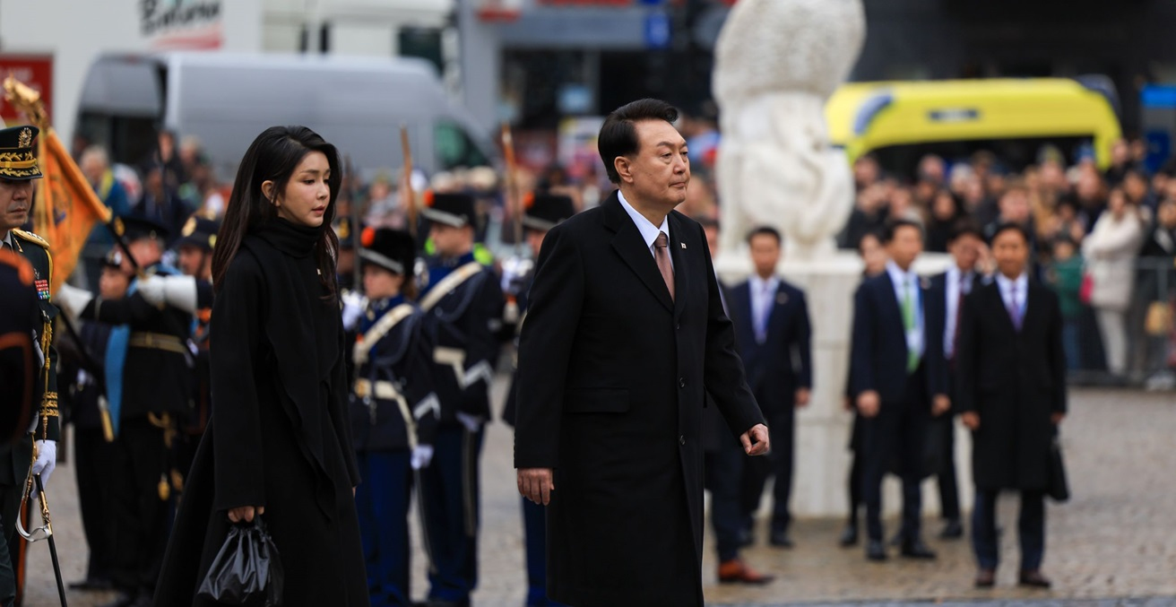 Voting Preferences in the  South Korean Legislative Election